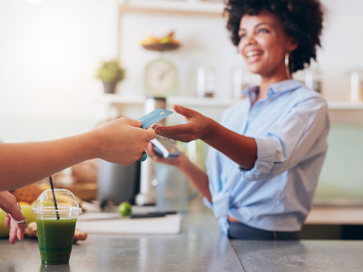 Paying for Smoothie with Credit Card